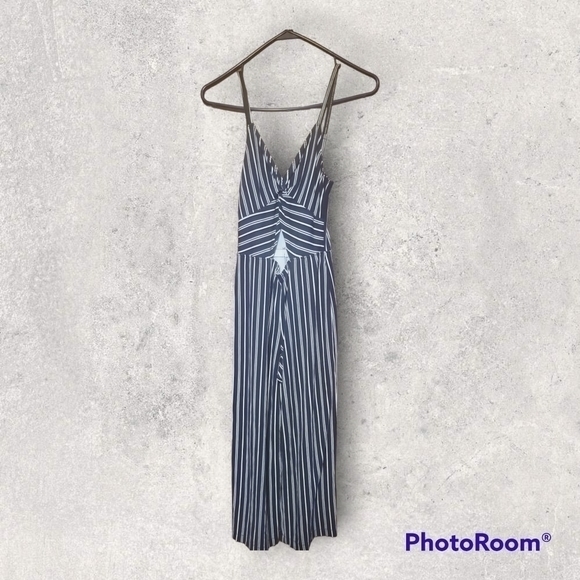 Hollister striped jumpsuit open‎ key hole  size XS blue white  stretch - Picture 2 of 3